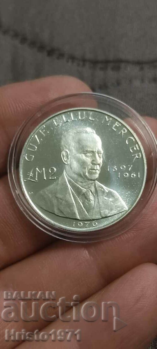 Delivery of 2 pounds 1976 Malta Delivery of 2 pounds 1976 Malta