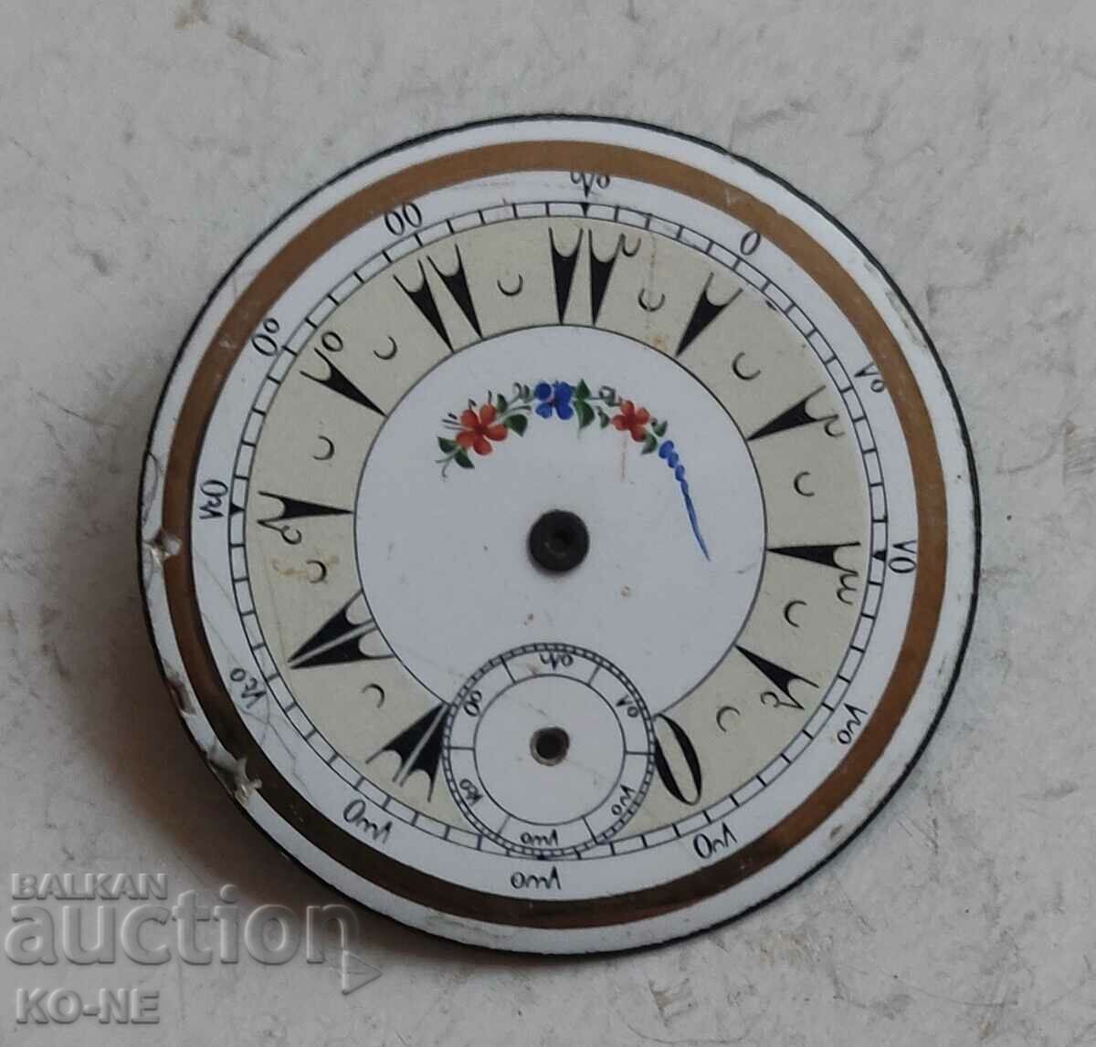 Porcelain dial