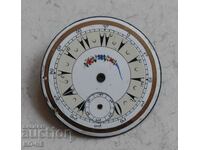 Porcelain dial