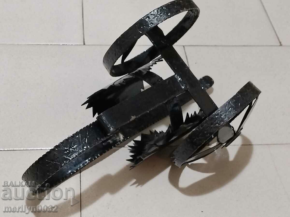 Wrought iron fantasy metal wine rack - 6 Wrought iron fantasy metal wine rack - 6