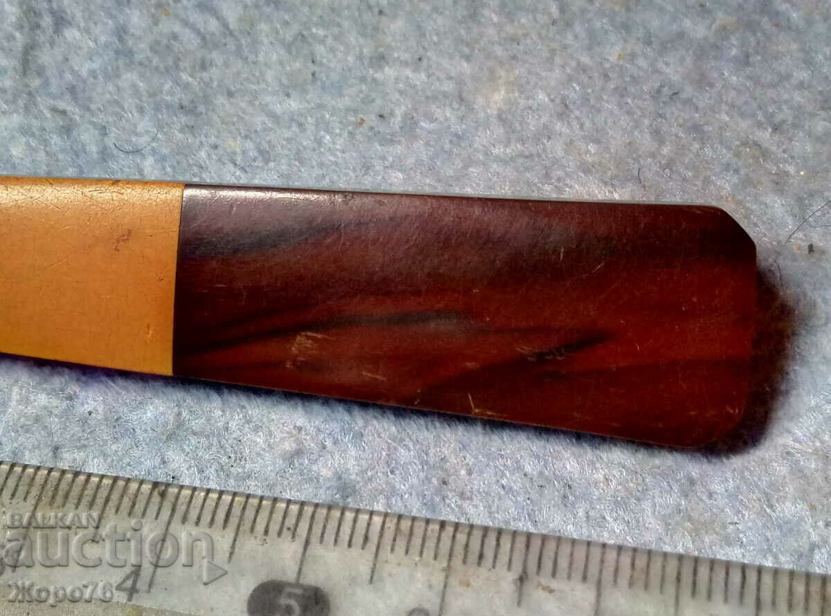 Delivery of Old Bronze Silver Plated CAKE SPAUL with AMBER HANDLE Delivery of Old Bronze Silver Plated CAKE SPAUL with AMBER HANDLE