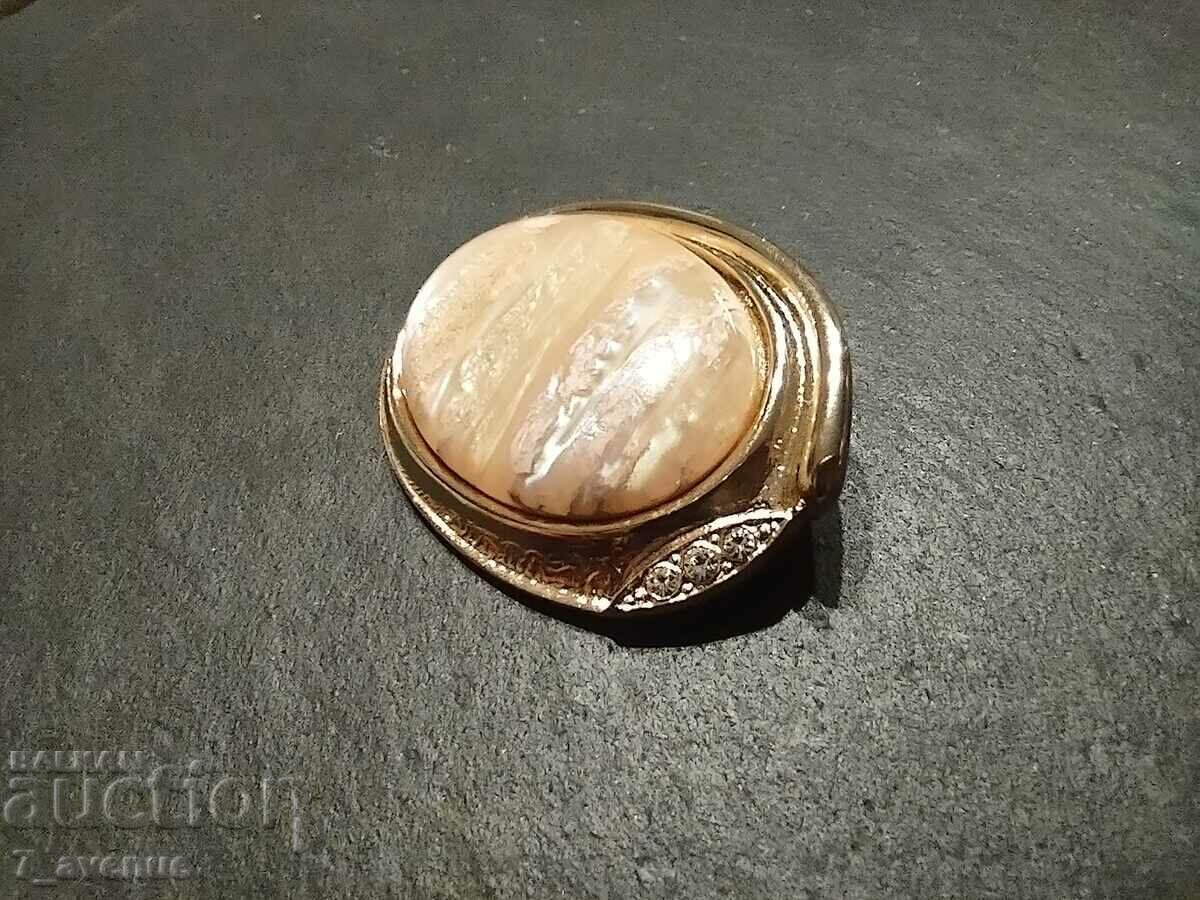 Auction Brooch - elegant, stylish, spectacular, 29.11.24 Auction Brooch - elegant, stylish, spectacular, 29.11.24