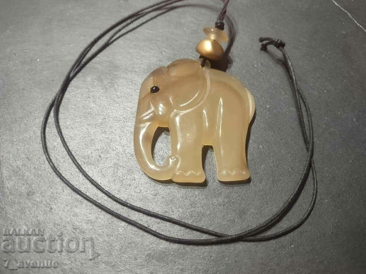 Auction Necklace, necklace, ELEPHANT, very chic, 11/29/24 Auction Necklace, necklace, ELEPHANT, very chic, 11/29/24
