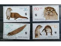 GDR - WWF fauna, otters