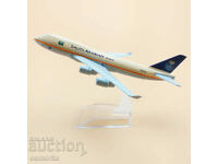 Boeing 747 airplane model model Saudi Arabian metal liner b