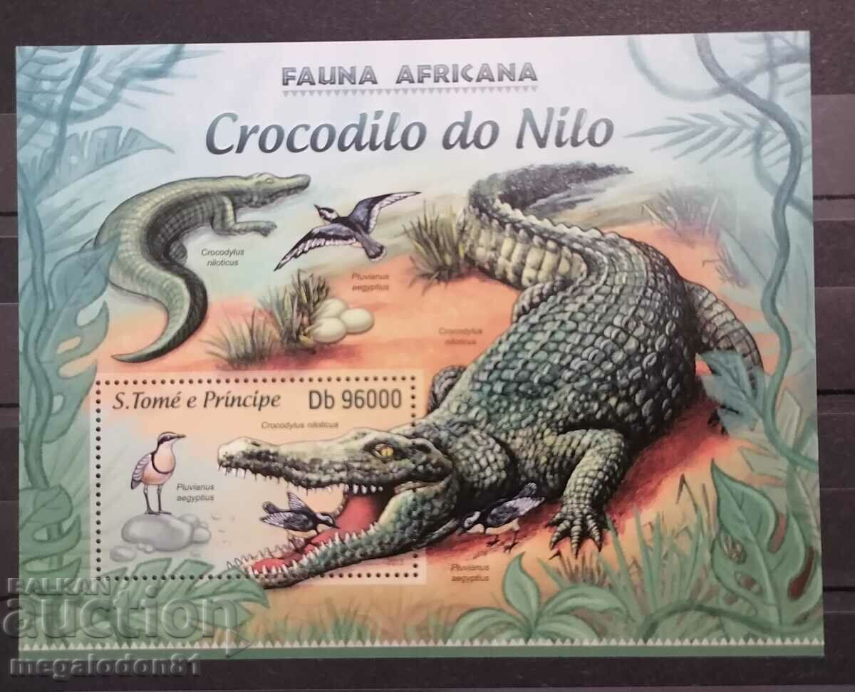 Σάο Τομέ - πανίδα, κροκόδειλοι με τιμή 9.00 BGN | € 4.60 Σάο Τομέ - πανίδα, κροκόδειλοι με τιμή 9.00 BGN | € 4.60