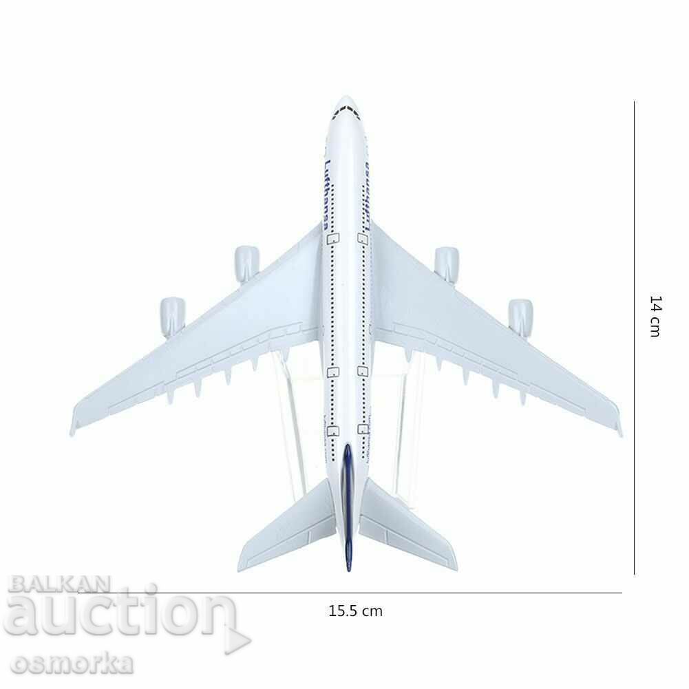 Airbus 380 airplane model model Lufthansa metal A380 airport - 6