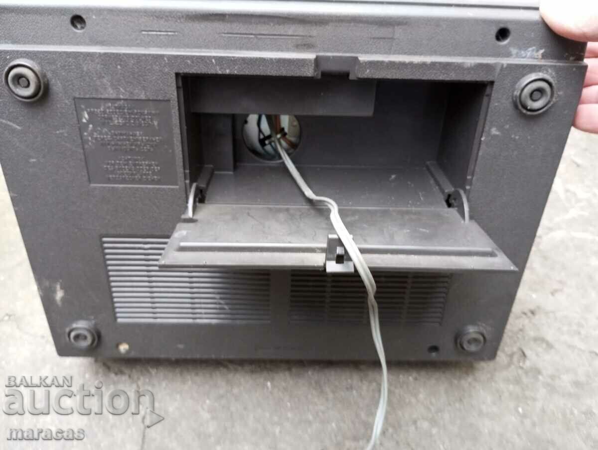 Old Grundik reel-to-reel tape recorder - 5 Old Grundik reel-to-reel tape recorder - 5