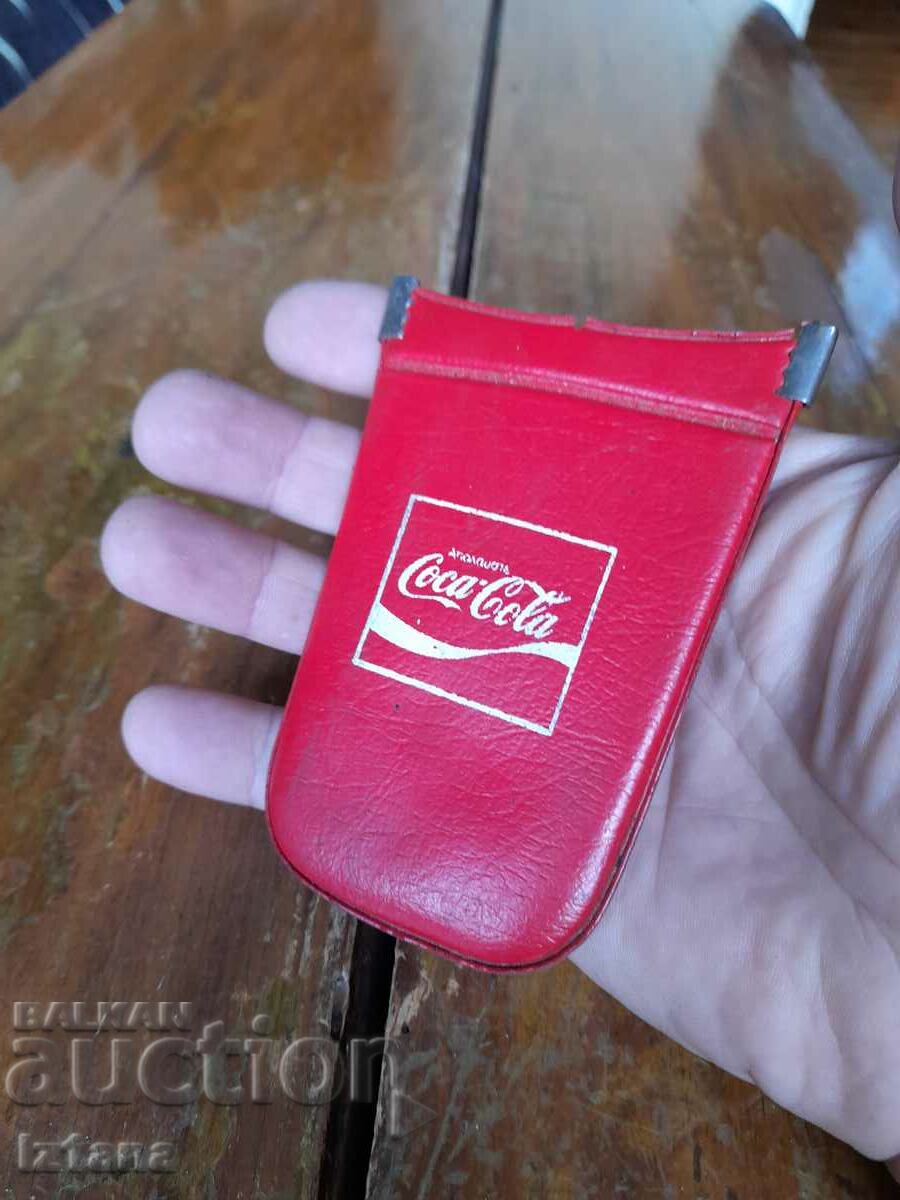 Auction Coca Cola keychain, Coca Cola Auction Coca Cola keychain, Coca Cola