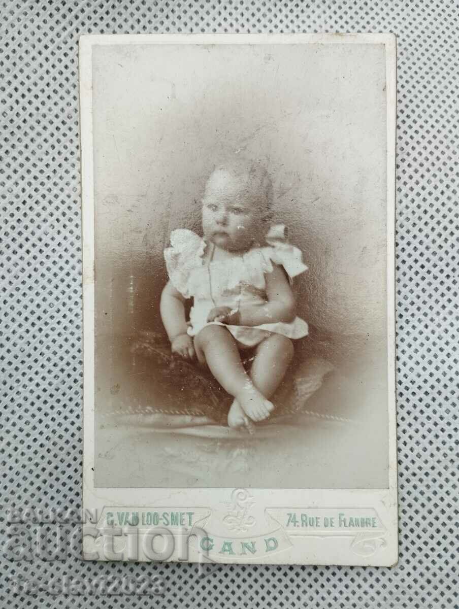 19th century Old photograph / photograph of a baby