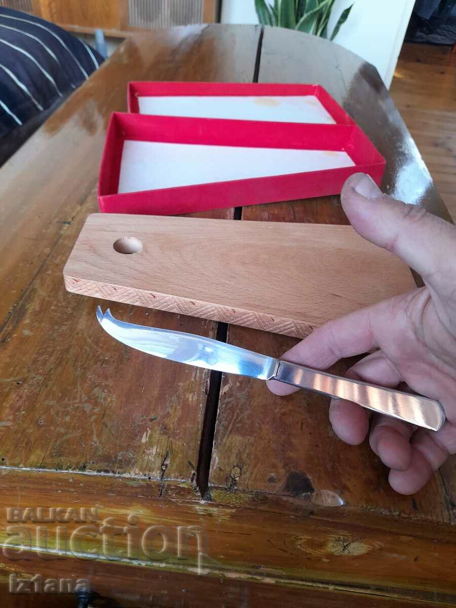 Old Rodopaimpex cutting board and knife - 6 Old Rodopaimpex cutting board and knife - 6
