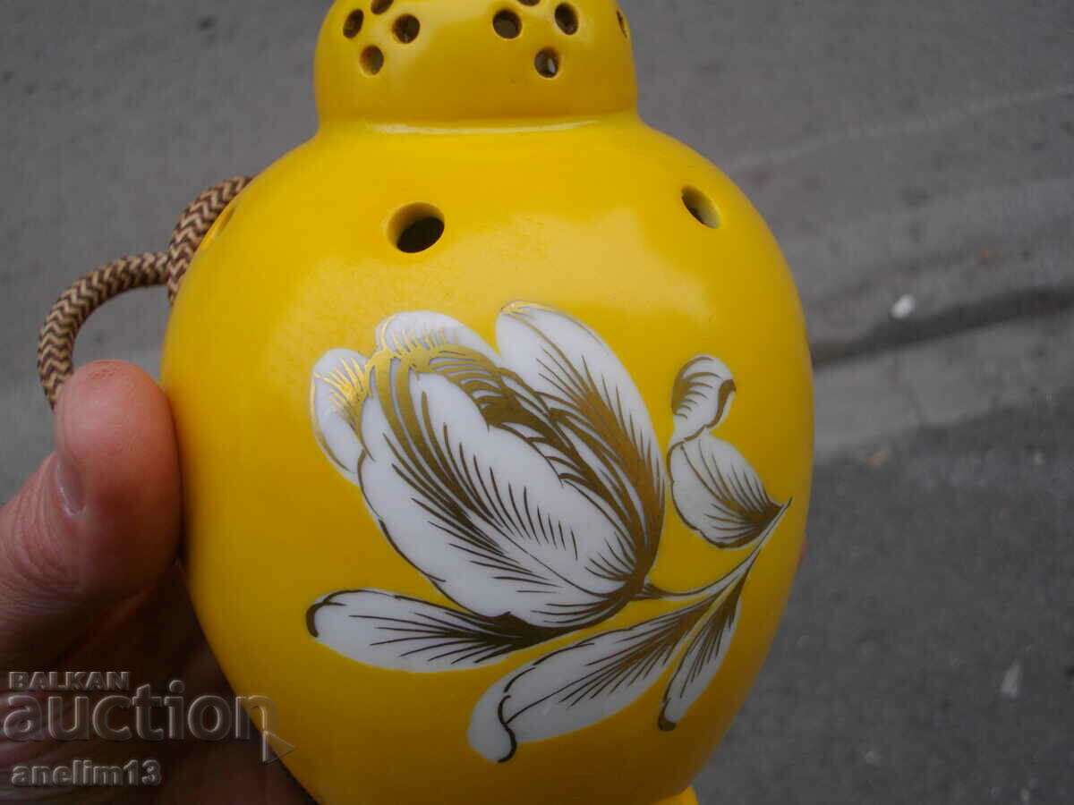 Auction OLD PORCELAIN NIGHT LAMP Auction OLD PORCELAIN NIGHT LAMP