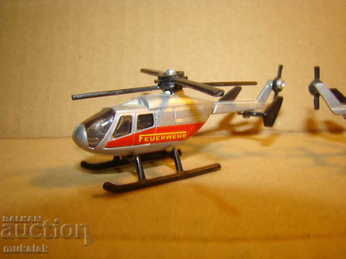Delivery of SCHUCO??? H0 1/87 MODEL TOY FIRE HELICOPTER LOT 2 PCS Delivery of SCHUCO??? H0 1/87 MODEL TOY FIRE HELICOPTER LOT 2 PCS