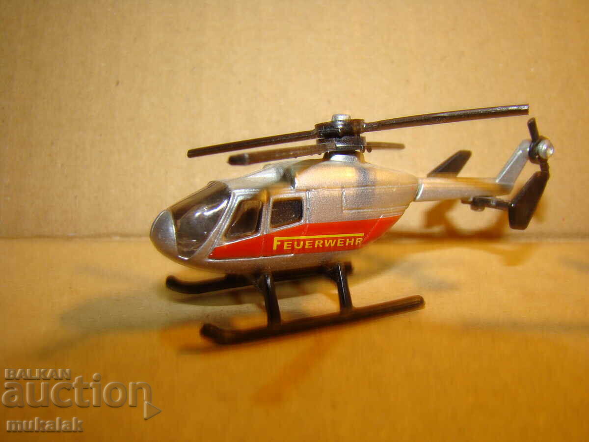 SCHUCO??? H0 1/87 MODEL TOY FIRE HELICOPTER LOT 2 PCS - 6 SCHUCO??? H0 1/87 MODEL TOY FIRE HELICOPTER LOT 2 PCS - 6