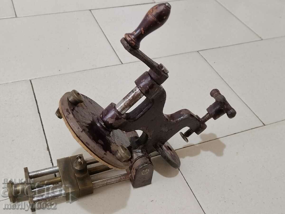 A goldsmith's machine for winding wire is also suitable for electric coils - 5 A goldsmith's machine for winding wire is also suitable for electric coils - 5