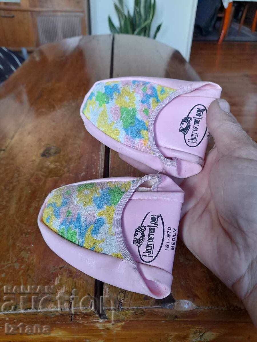 Unghii vechi cu preț 27.00 BGN | € 13.80