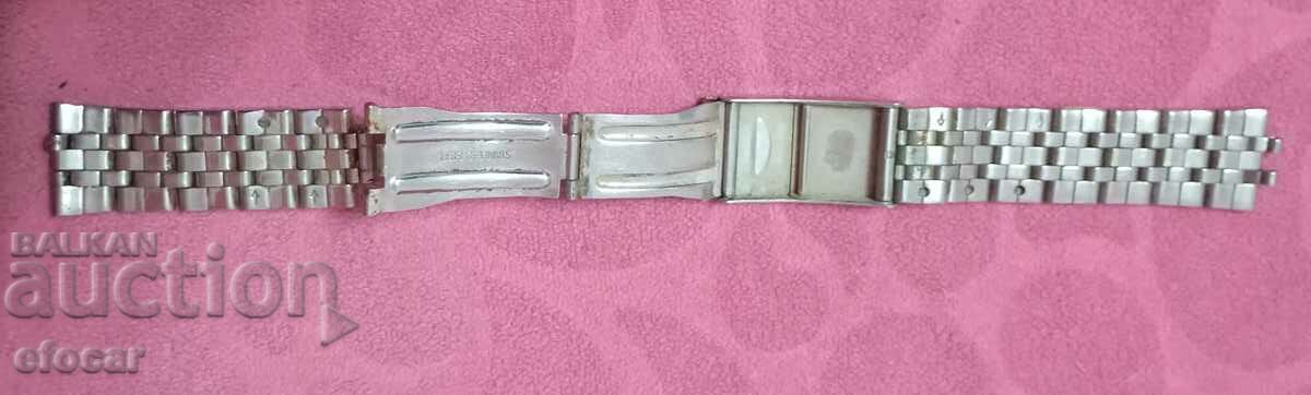 Lanț de ceasuri pentru bărbați cu preț 3.00 BGN | € 1.53