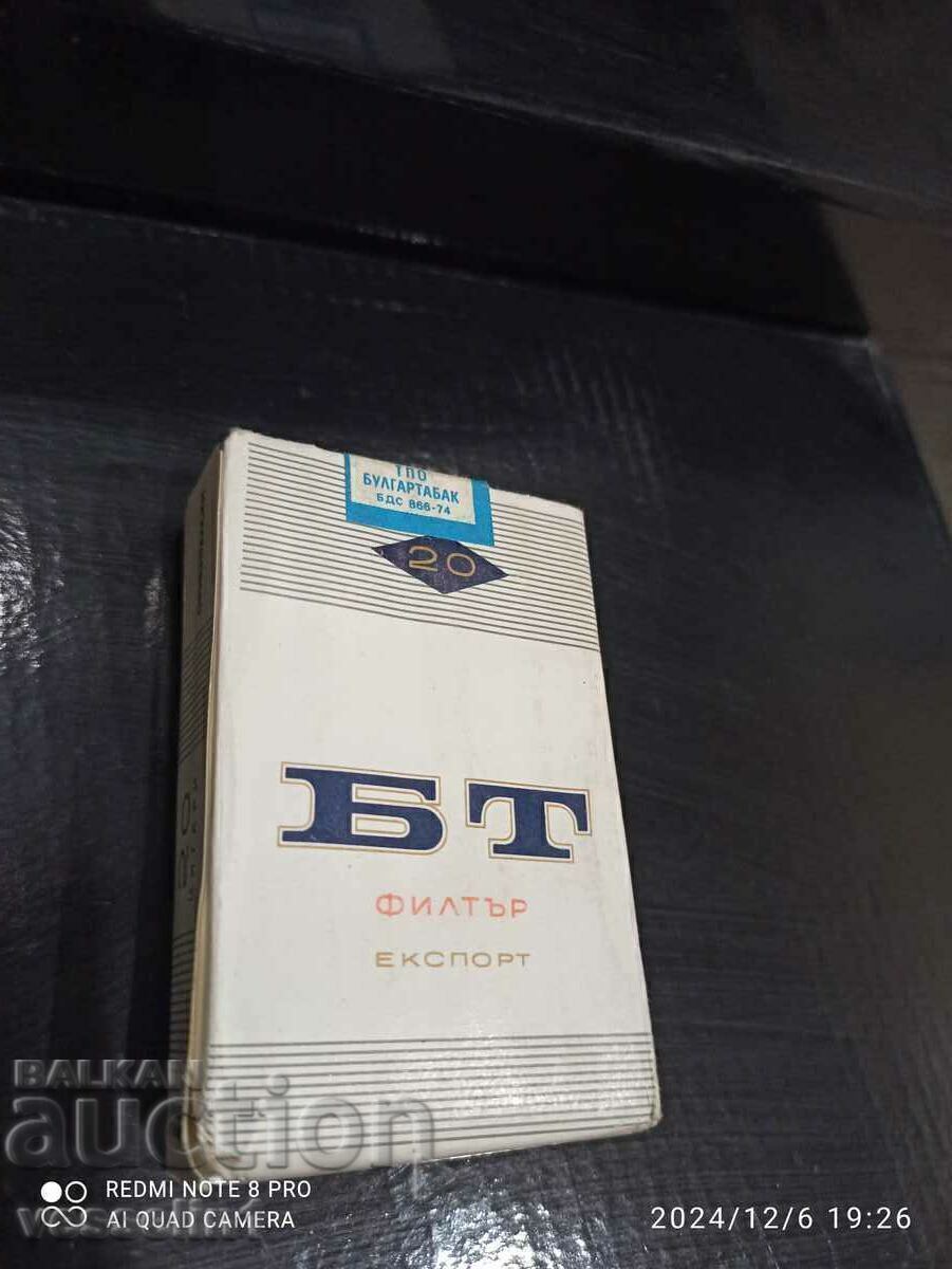 Ανοιχτοσφράγιστο πακέτο τσιγάρων BT από το '82. Πακέτο με ταινία φόρου
