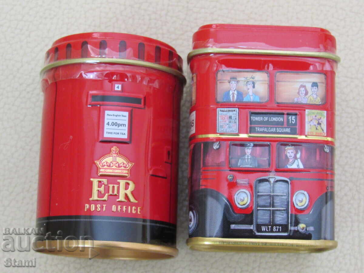 2 souvenir metal boxes with English tea 2 souvenir metal boxes with English tea