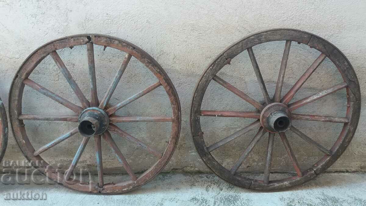 SET OF TWO LARGE WAGON WHEELS with price 129.99 BGN | € 66.46 SET OF TWO LARGE WAGON WHEELS with price 129.99 BGN | € 66.46