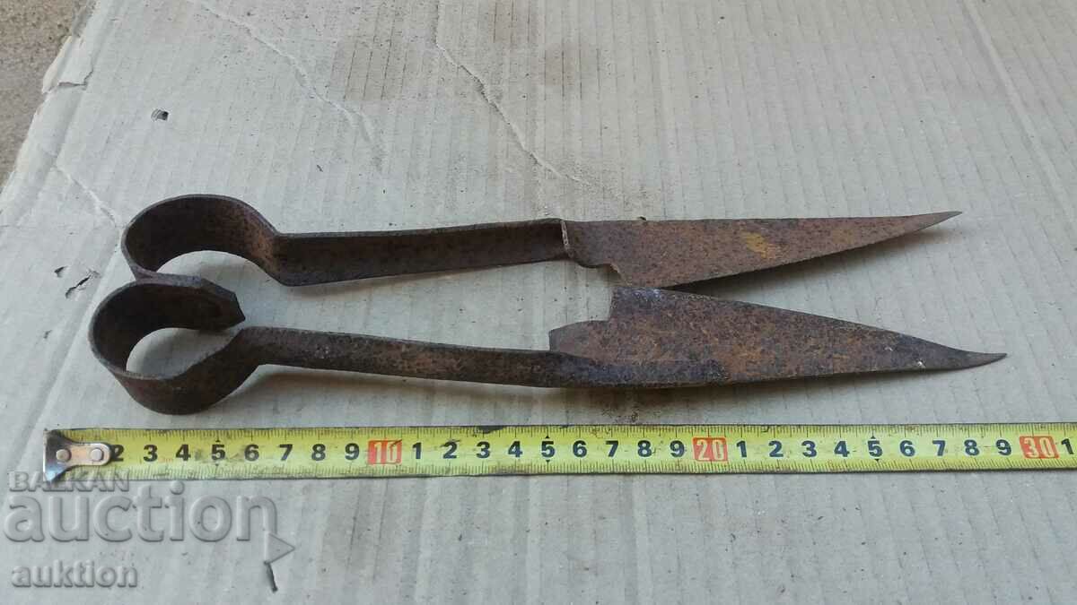 Auction OLD SHEEP SHEARS Auction OLD SHEEP SHEARS
