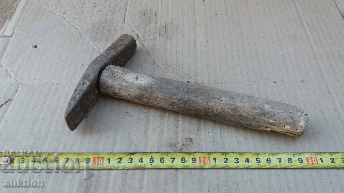 OLD HAMMER - CRAFTSMAN'S TOOL with price 6.99 BGN | € 3.57 OLD HAMMER - CRAFTSMAN'S TOOL with price 6.99 BGN | € 3.57