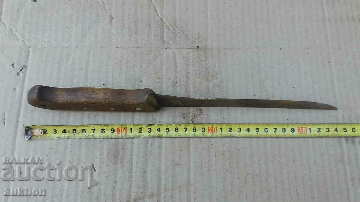 OLD KNIFE - 5 OLD KNIFE - 5