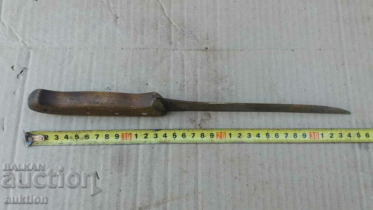 OLD KNIFE - 6 OLD KNIFE - 6