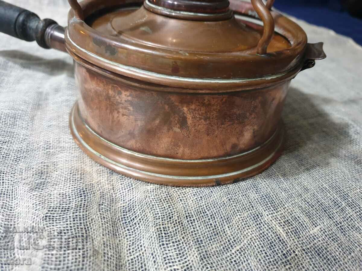 Vintage French Honey Primus - 6 Vintage French Honey Primus - 6