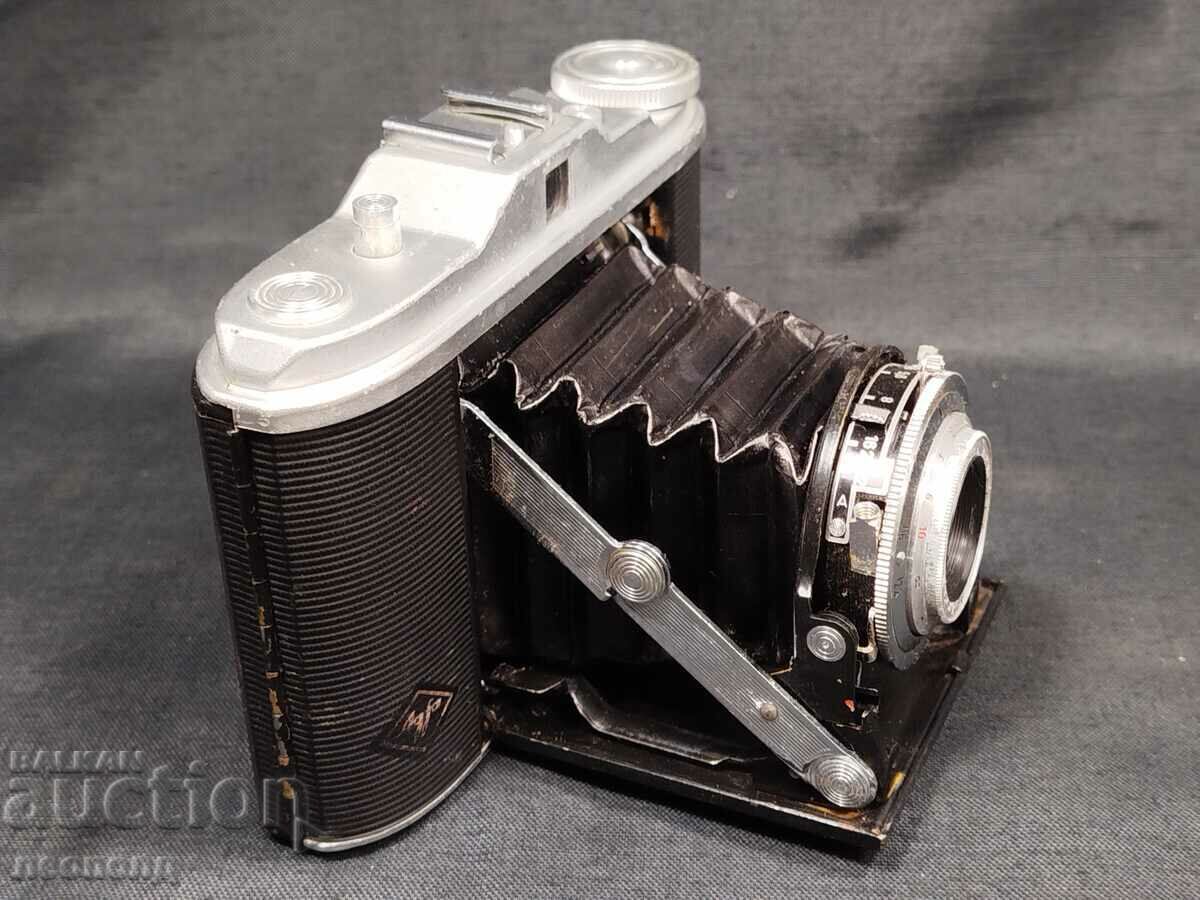 AGFA ISOLETTE I OLD RETRO BUCKET CAMERA