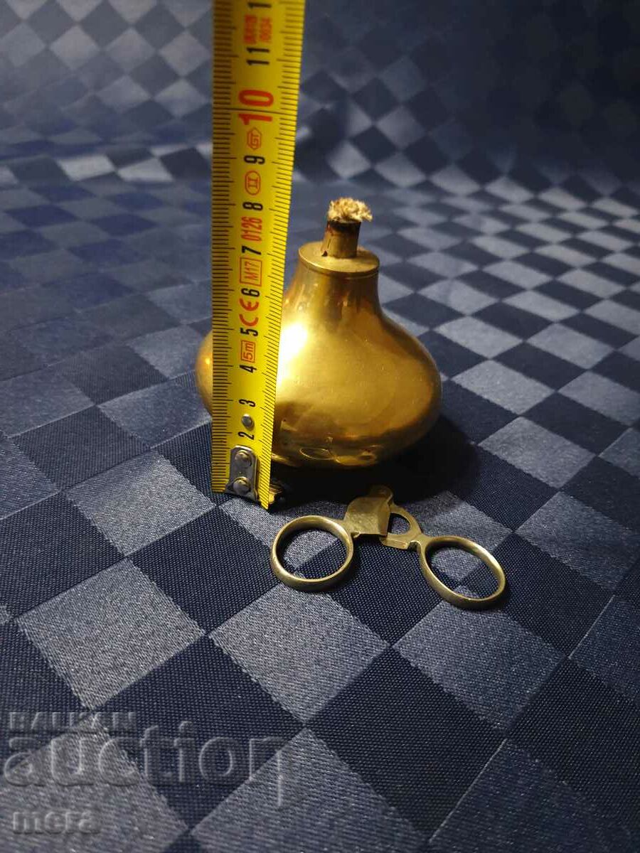 Brass spirit lamp with original extinguishing device - 5 Brass spirit lamp with original extinguishing device - 5