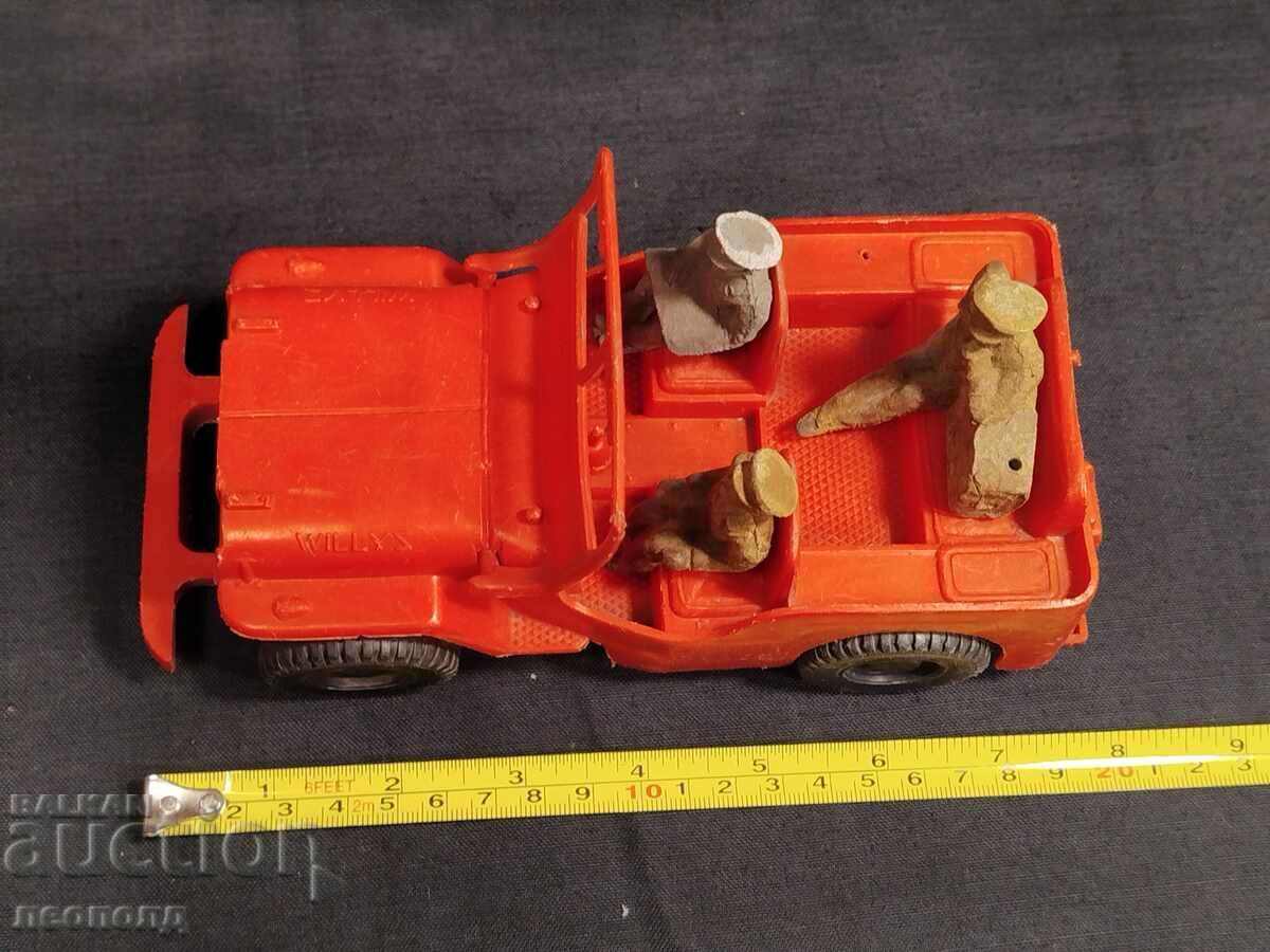 OLD RETRO PLASTIC JEEP WILLYS TOY CAR - 7 OLD RETRO PLASTIC JEEP WILLYS TOY CAR - 7