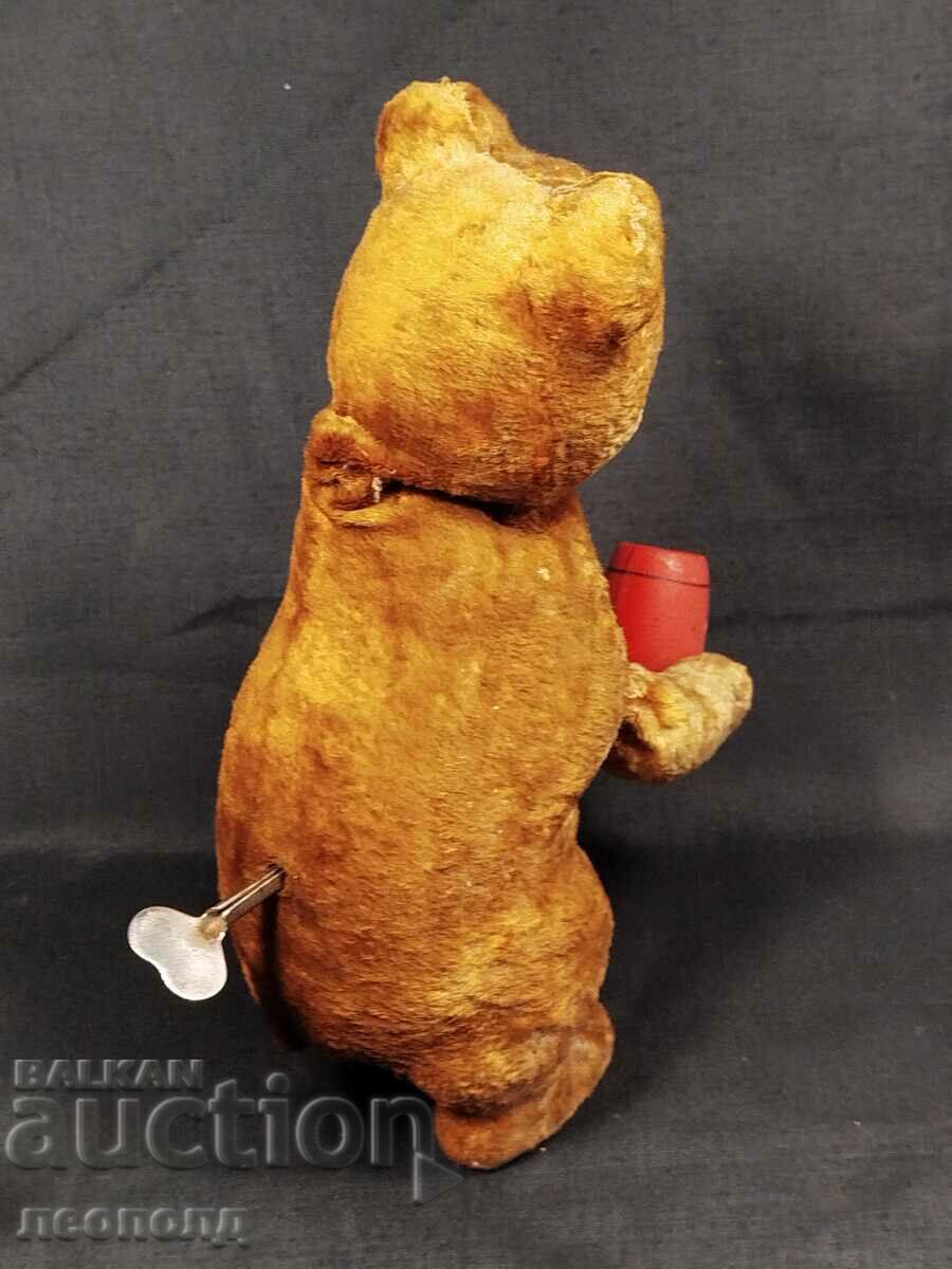 OLD RETRO SOC USSR MECHANICAL TOY BABA METZA - 5 OLD RETRO SOC USSR MECHANICAL TOY BABA METZA - 5