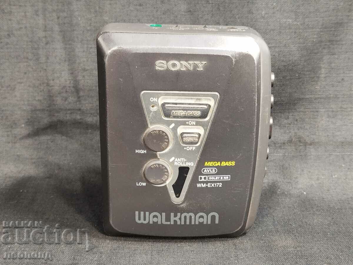 BZC OLD PORTABLE WALKMAN PLAYER CASSETTE SONY WALKMAN