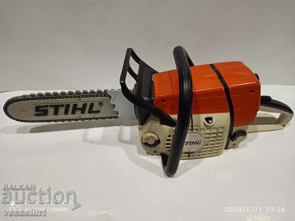 Licitație Jucărie veche Stihl, motoferăstrău Stil mic, ferăstrău pentru copii, reclamă Licitație Jucărie veche Stihl, motoferăstrău Stil mic, ferăstrău pentru copii, reclamă