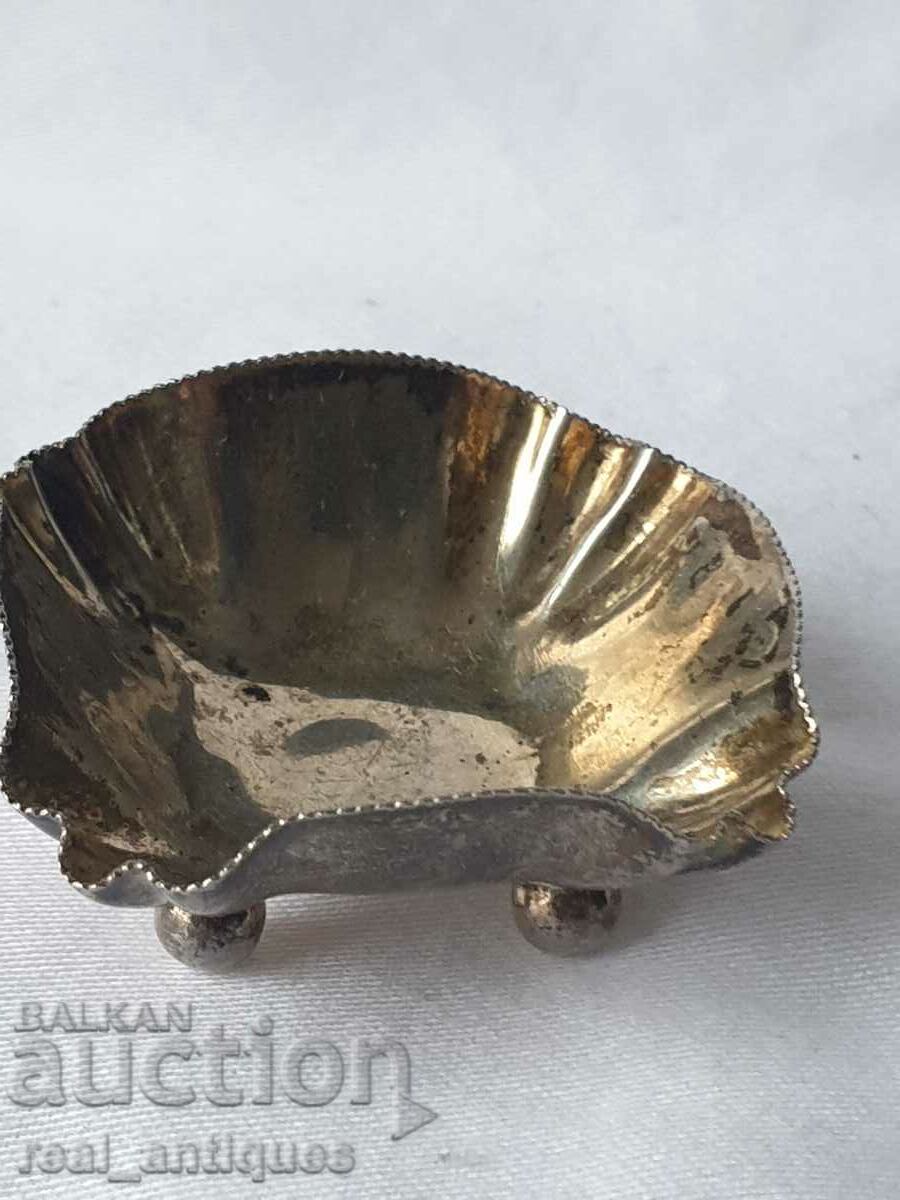 A silver vessel