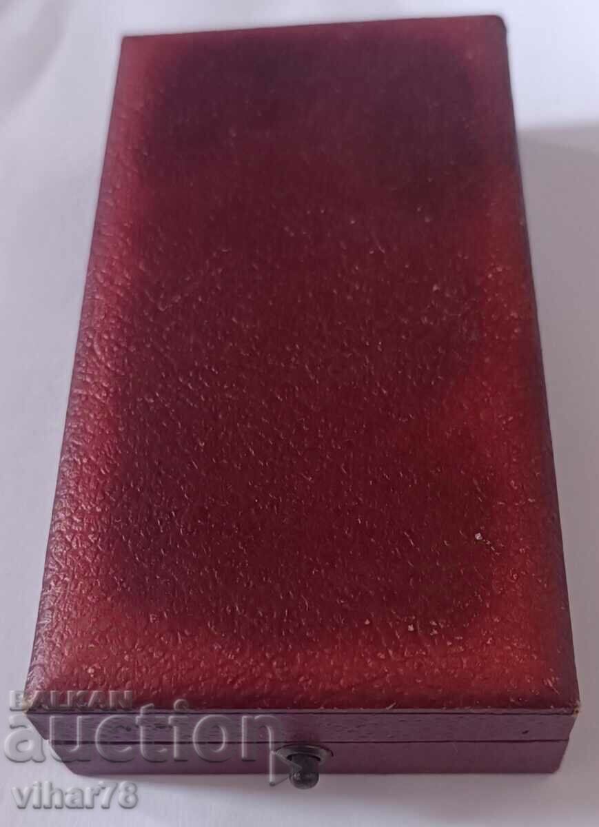 Lot of two medals - 5 Lot of two medals - 5