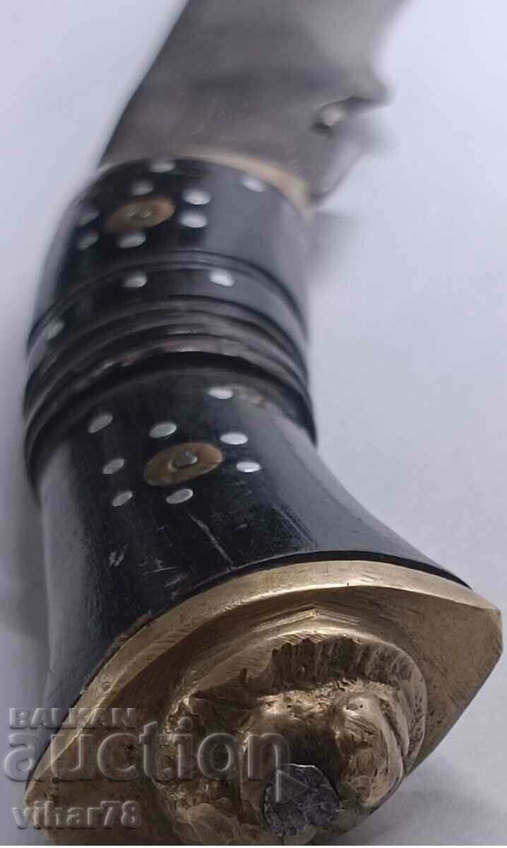 Knife-kukri with price 149.99 BGN | € 76.69 Knife-kukri with price 149.99 BGN | € 76.69