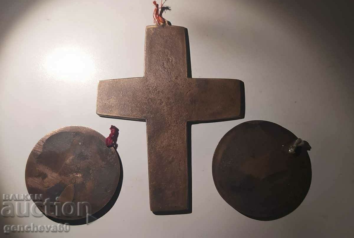 Over 120-year-old bronze cross and others - 6