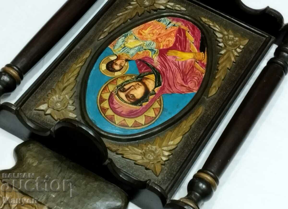 Delivery of Old home iconostasis.