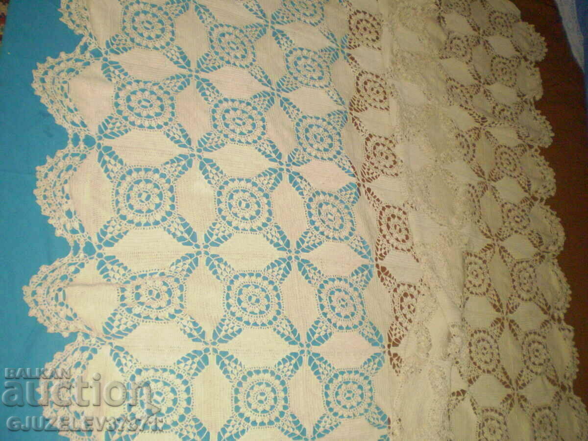 Vintich hand knitted bedspread - 7