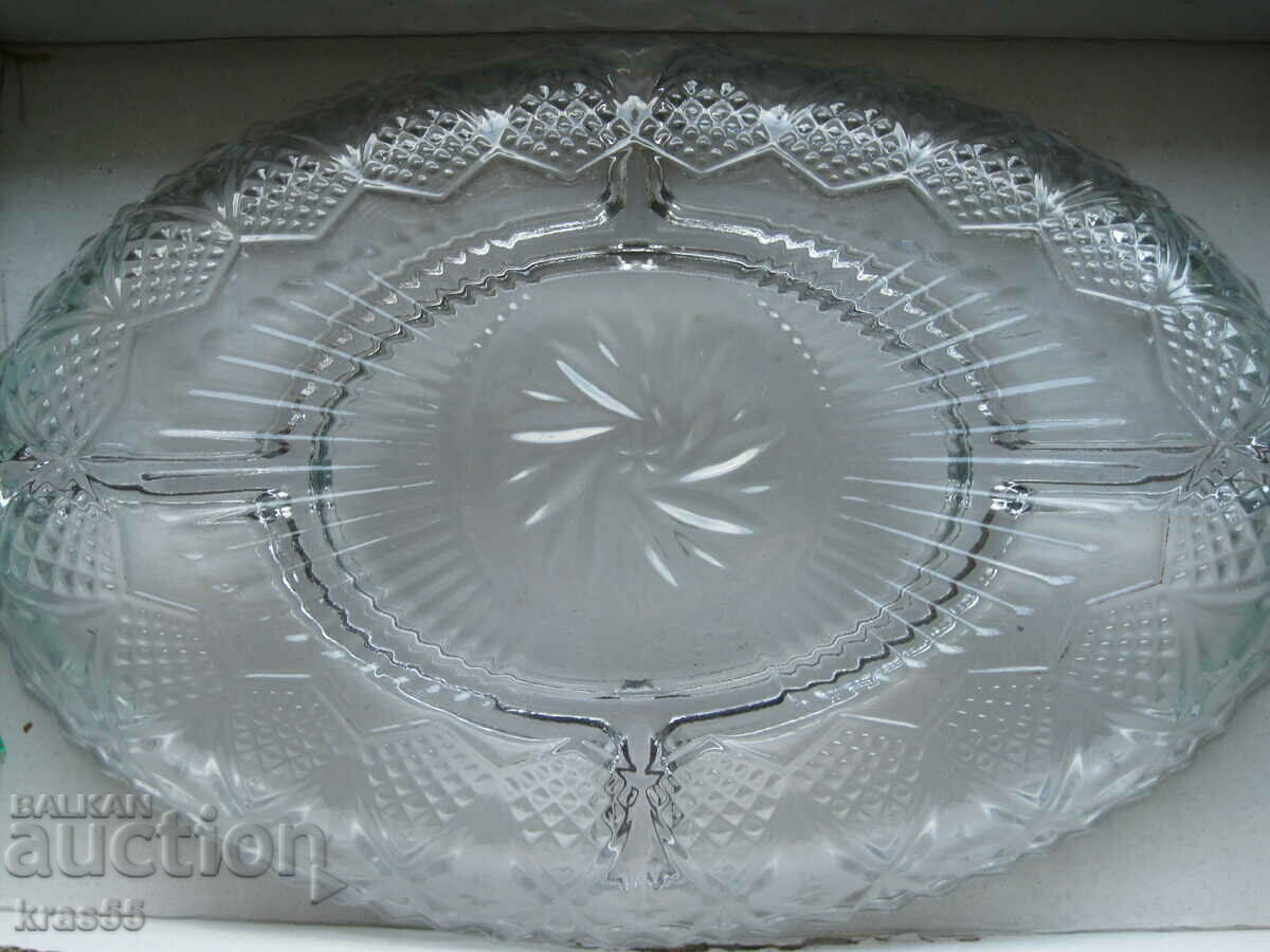 Delivery of Glass dessert plate