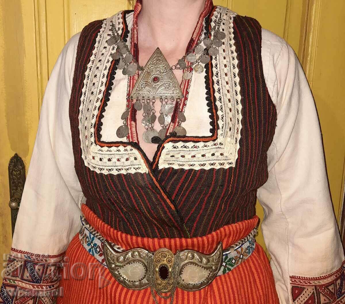 Costum macedonean autentic - 5 Costum macedonean autentic - 5
