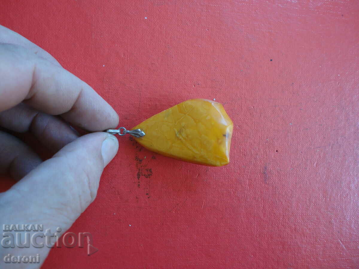 Colier pandantiv din argint cu chihlimbar - 6 Colier pandantiv din argint cu chihlimbar - 6