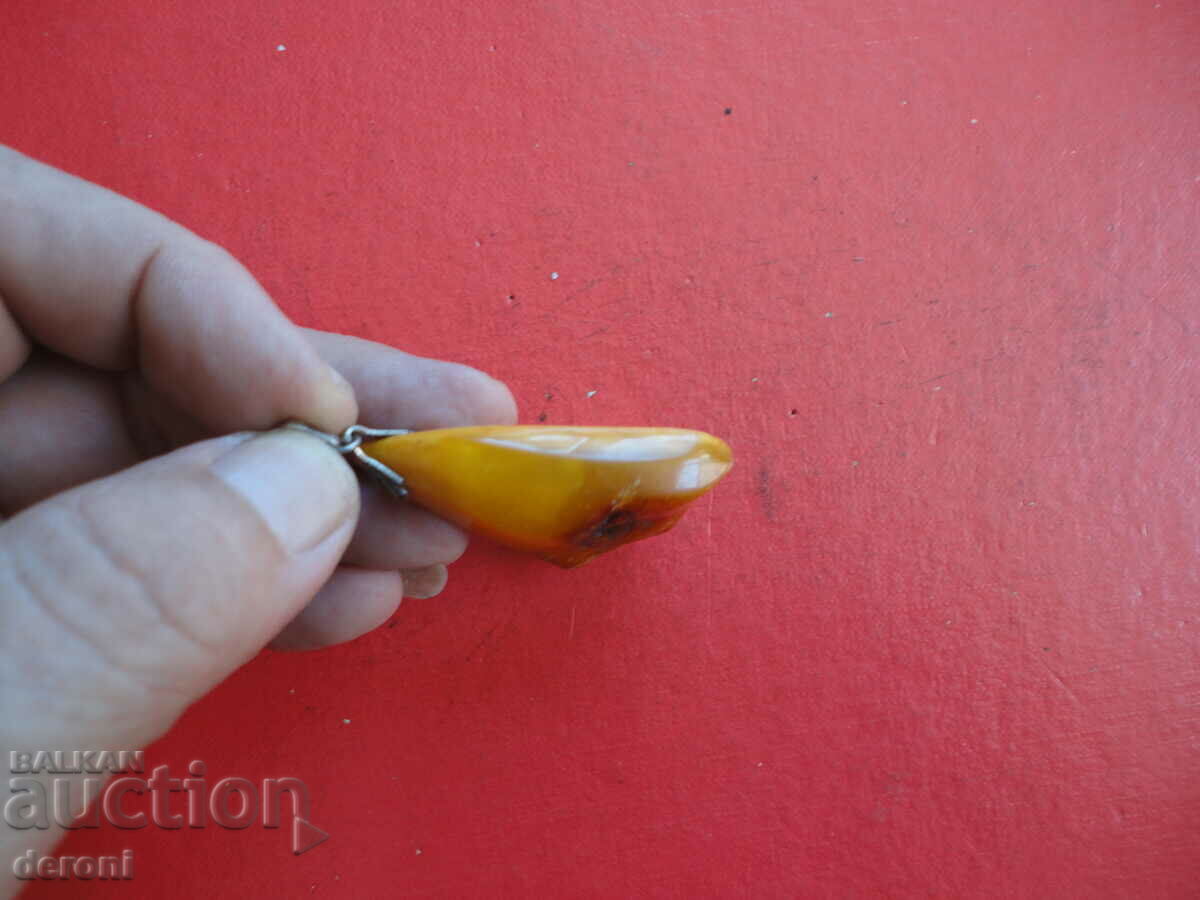 Colier pandantiv din argint cu chihlimbar - 7 Colier pandantiv din argint cu chihlimbar - 7