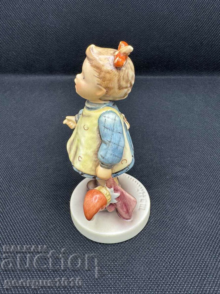 Hummel porcelain figurine #6184