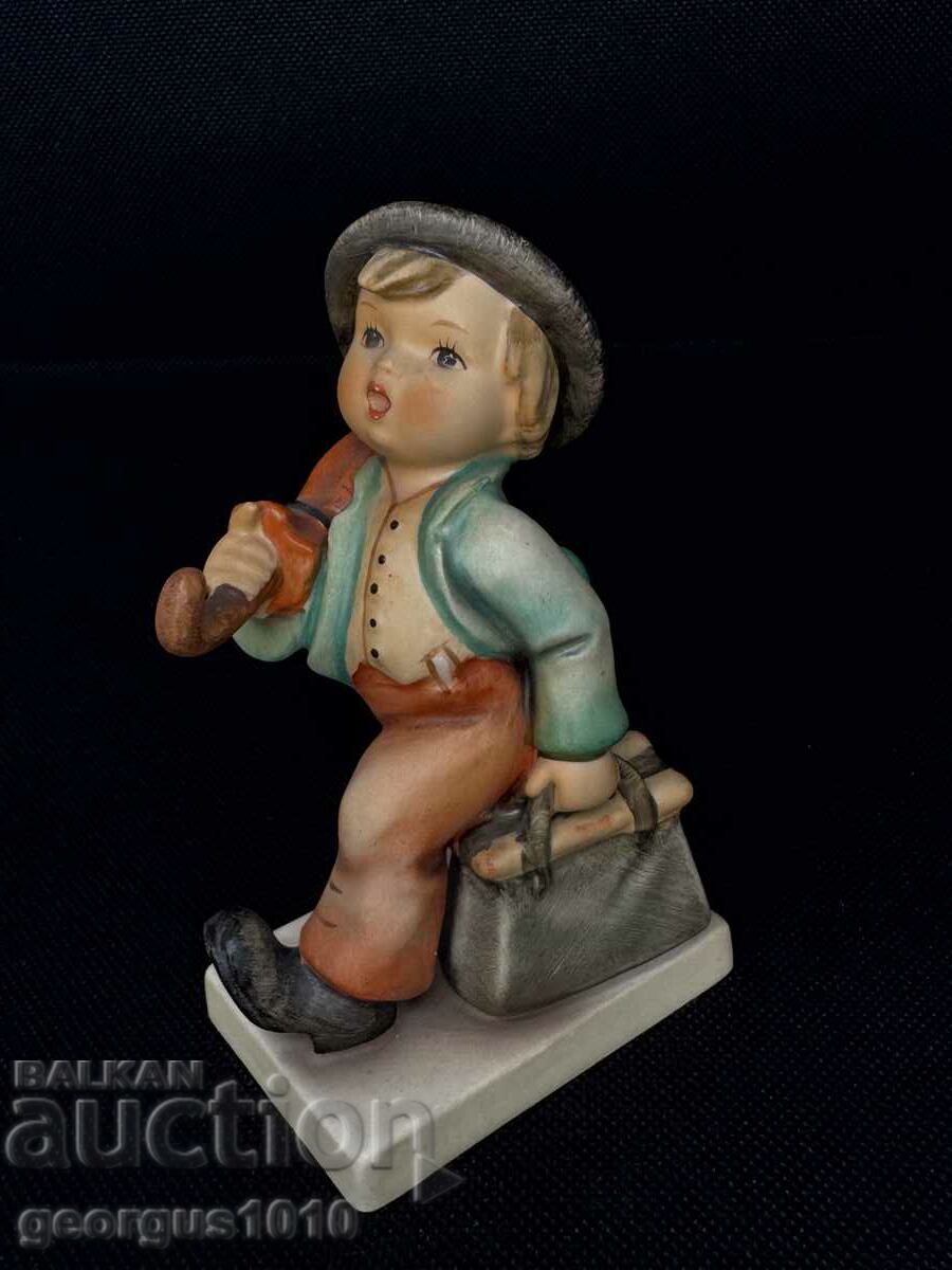 Impressive Hummel porcelain figurine by Goebel #6188