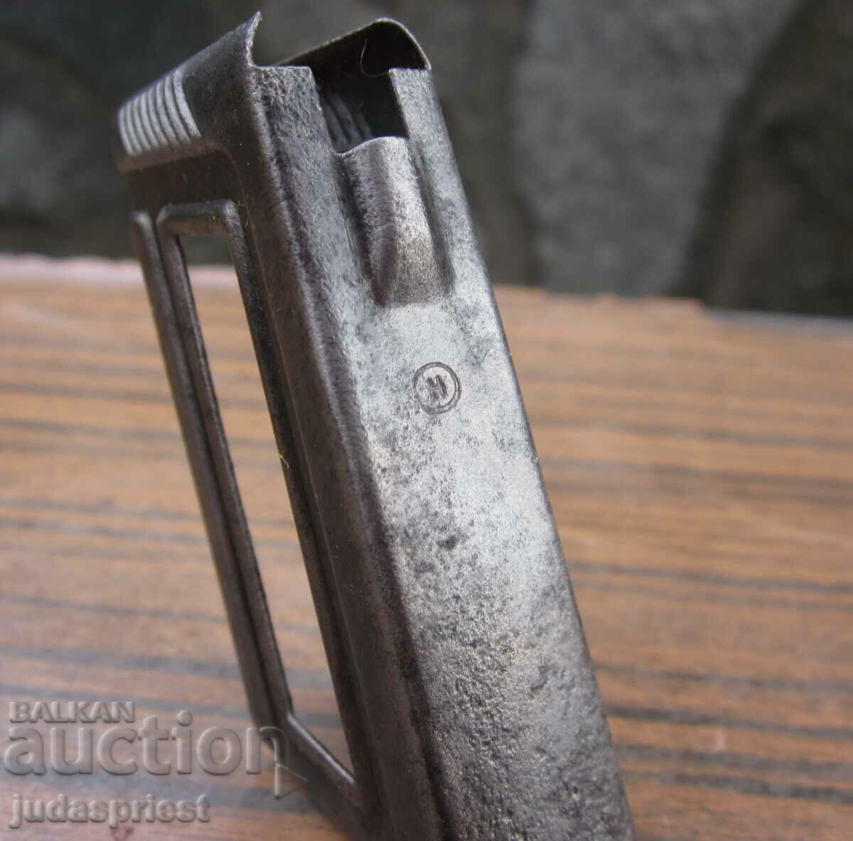 Β' Παγκόσμιος Πόλεμος Γερμανική στρατιωτική συσκευασία φυσιγγίων manlicher malingher με τιμή 15.00 BGN | € 7.67 Β' Παγκόσμιος Πόλεμος Γερμανική στρατιωτική συσκευασία φυσιγγίων manlicher malingher με τιμή 15.00 BGN | € 7.67