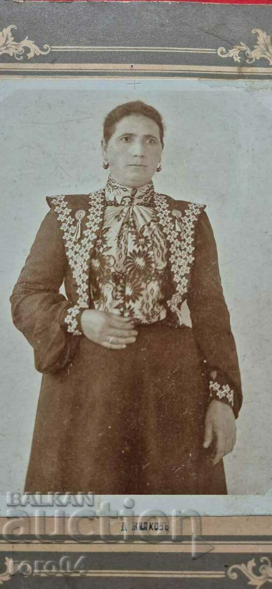 GIRL - DRESS - CITY COSTUME - D. ZHILKOV with price 25.00 BGN | € 12.78 GIRL - DRESS - CITY COSTUME - D. ZHILKOV with price 25.00 BGN | € 12.78