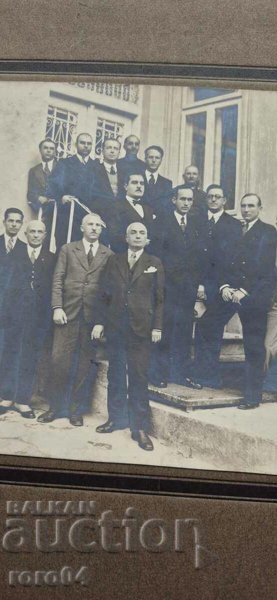 Licitație SVISHTOV - AUDITOR - ASEN KUYUMDJIEV - BANCHERI - AUTOGRAFI Licitație SVISHTOV - AUDITOR - ASEN KUYUMDJIEV - BANCHERI - AUTOGRAFI